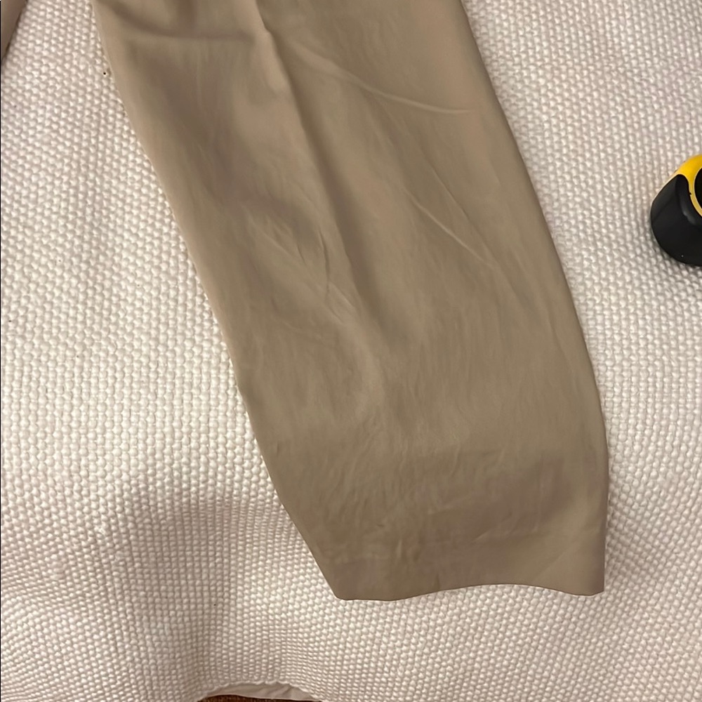 Banana Republic Every Day Wide Leg Pant - Picture 4 of 4